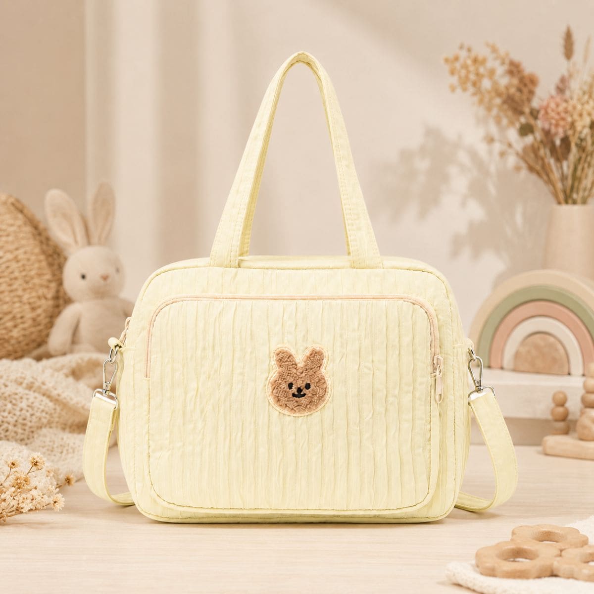 Sac à langer Petit Câlin beige présenté de face