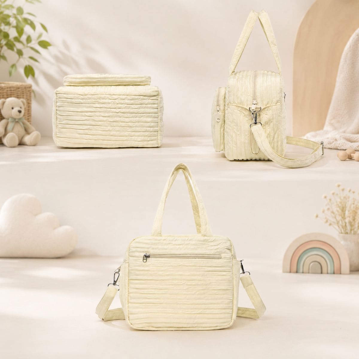 Sac à langer Petit Câlin beige vu de dos, de côté et dessous